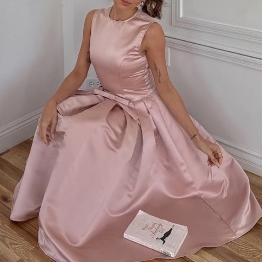 NWT Cider Pink Satin Sleeveless Bow Front Pleated Midi Dress Size M 🎀 - Picture 4 of 16